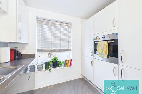 4 bedroom semi-detached house for sale, Leander Close, Manchester M30
