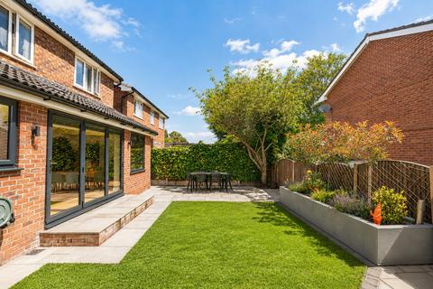 4 bedroom detached house for sale, Tewkesbury Close, Poynton, SK12