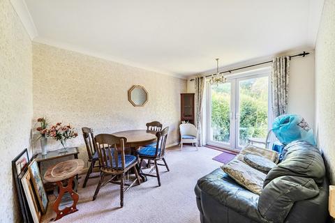 2 bedroom maisonette for sale, Tring Road, Bedfordshire LU6