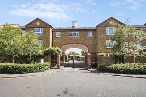 Malthouse Drive, London, W4