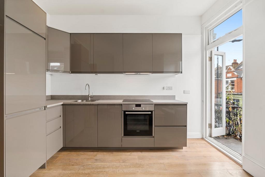 Apartment in London - View 3