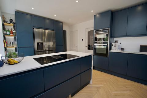 3 bedroom detached house for sale, Sheldrake Close, Binley, Coventry