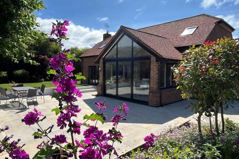 5 bedroom detached house for sale, Ash Close, Walters Ash, High Wycombe, Buckinghamshire, HP14