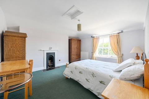 2 bedroom apartment to rent, Southgate Street, Winchester, Hampshire, SO23
