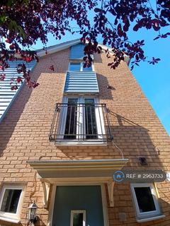 3 bedroom end of terrace house to rent, Horton Way, Nantwich, CW5