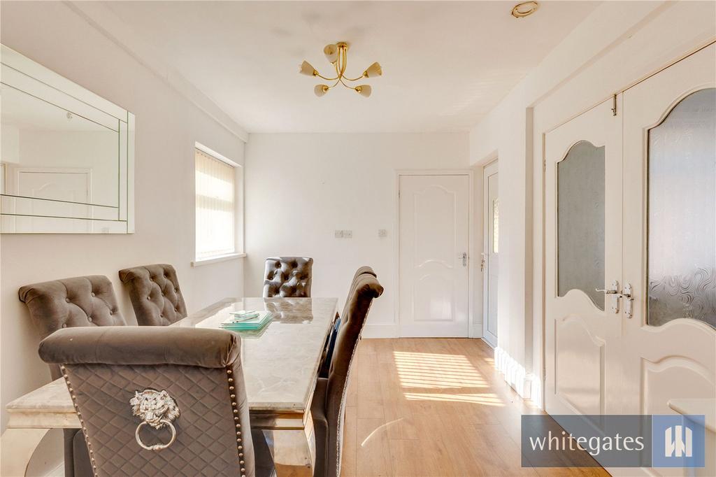 House in Knowsley, Halewood - More