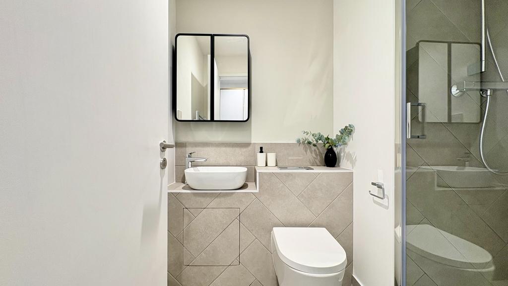 Apartment in London - View 3