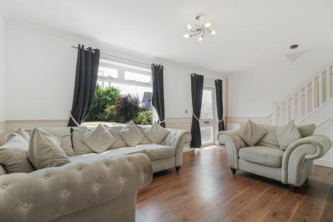 3 bedroom semi-detached house for sale, Chestnut Avenue, Doncaster, DN11