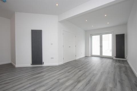 undefined, Ravenscroft Road, Beckenham BR3