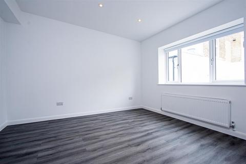 undefined, Ravenscroft Road, Beckenham BR3