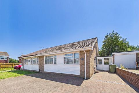3 bedroom bungalow for sale, Buttermere Close, Kent CT19