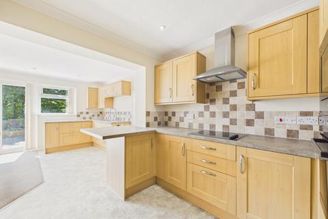 3 bedroom bungalow for sale, Buttermere Close, Kent CT19