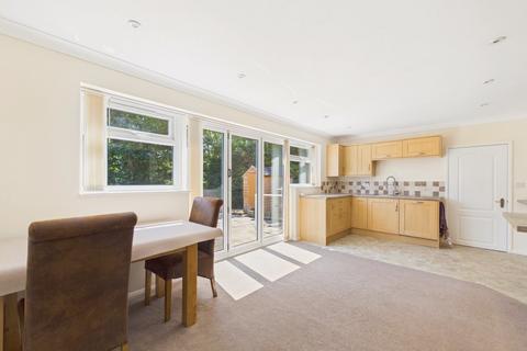 3 bedroom bungalow for sale, Buttermere Close, Kent CT19