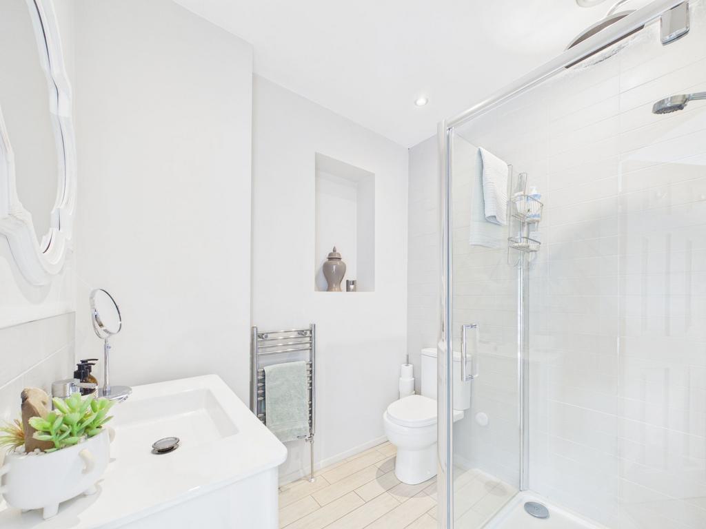 Ensuite Shower Room