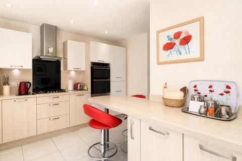 4 bedroom semi-detached house for sale, Knight Close, Fleet GU51