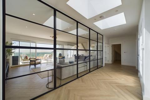 3 bedroom penthouse for sale, Exceptional Penthouse, La Route De La Haule, St Lawrence