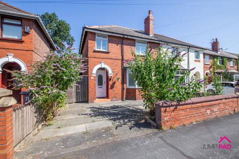 3 bedroom semi-detached house to rent, Acorn Street, Newton-Le-Willows, WA12