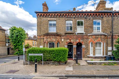 Grayshott Road, London, SW11