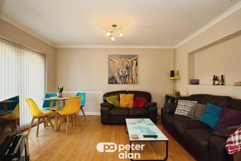 8 bedroom detached house for sale, Colchester Avenue, Penylan, Cardiff