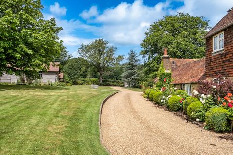 4 bedroom farm house for sale, Coneyhurst Lane, Ewhurst, Cranleigh, Surrey GU6 7PW