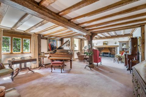 4 bedroom farm house for sale, Coneyhurst Lane, Ewhurst, Cranleigh, Surrey GU6 7PW