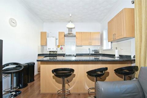 2 bedroom flat for sale, Carlisle Street, Cardiff, CF24