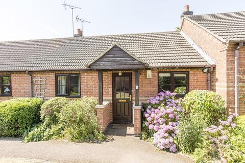 2 bedroom bungalow for sale, Turnbull Close, Leicester