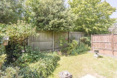 2 bedroom bungalow for sale, Turnbull Close, Leicester
