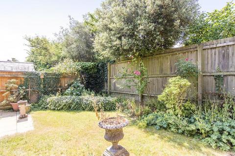2 bedroom bungalow for sale, Turnbull Close, Leicester