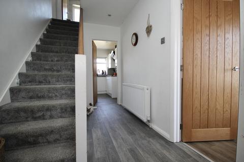 4 bedroom semi-detached house for sale, Green Lane Avenue, Street