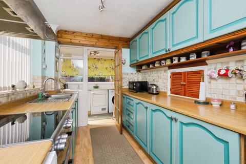 3 bedroom semi-detached house for sale, Stroma Gardens, Hailsham