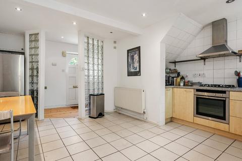 3 bedroom terraced house for sale, Barnsbury Square, Barnsbury, London, N1