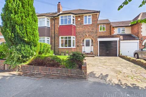 Queenhill Road, South Croydon