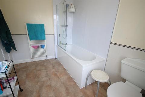1 bedroom in a house share to rent, Glisson Road, Cambridge CB1