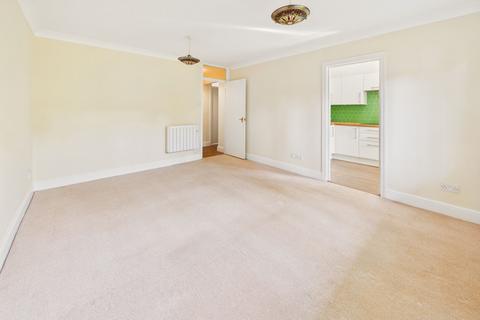 2 bedroom flat for sale, School Hill, Lamberhurst, TN3