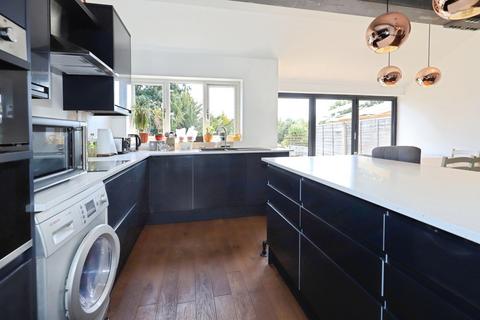 3 bedroom semi-detached house for sale, Belle Orchard, KIDDERMINSTER, Worcestershire, DY11