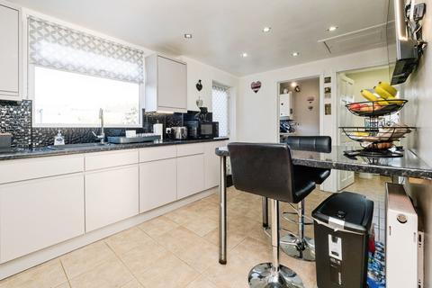 3 bedroom semi-detached house for sale, Cherwell Grove, South Ockendon, Essex, RM15
