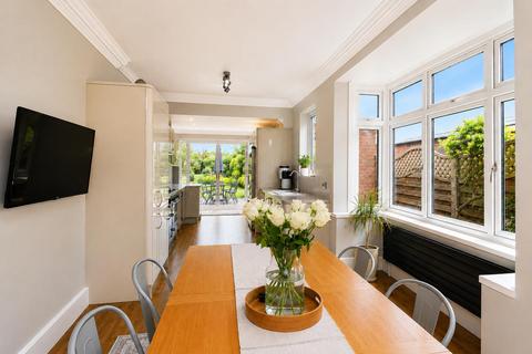 4 bedroom detached house for sale, Beverley Road, Kirk Ella, Hull