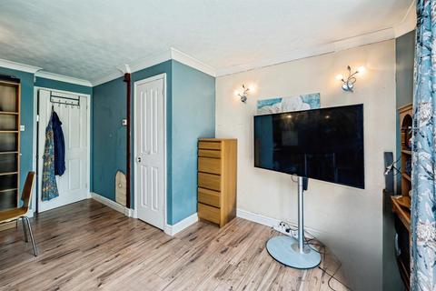 2 bedroom terraced house for sale, Parslow Close, Aylesbury