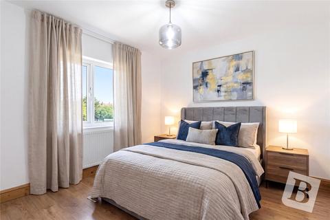 2 bedroom terraced house for sale, Latimer Drive, Basildon, Essex, SS15