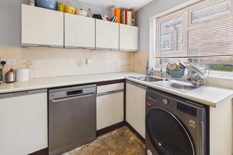 2 bedroom detached bungalow for sale, Hargate Road, Buxton