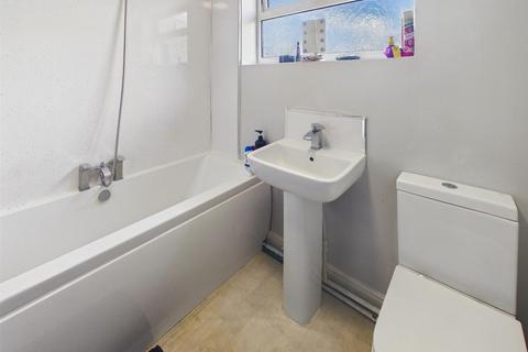 2 bedroom detached bungalow for sale, Hargate Road, Buxton