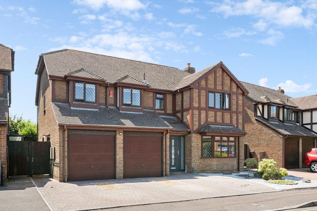House exterior, garage