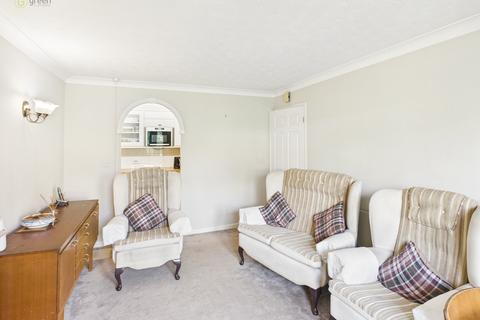 2 bedroom flat for sale, Tudor Court,Midland Drive, Sutton Coldfield, B72