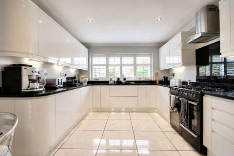 4 bedroom detached bungalow for sale, Back Road, Gorefield, PE13
