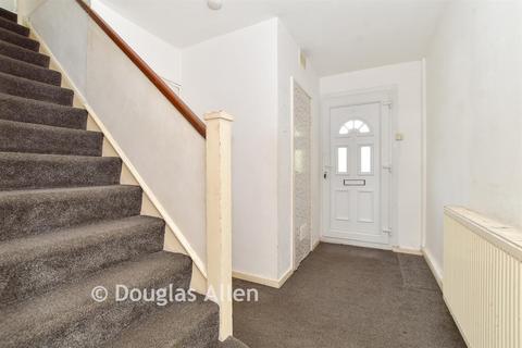 3 bedroom flat for sale, Dyson Road, London E11
