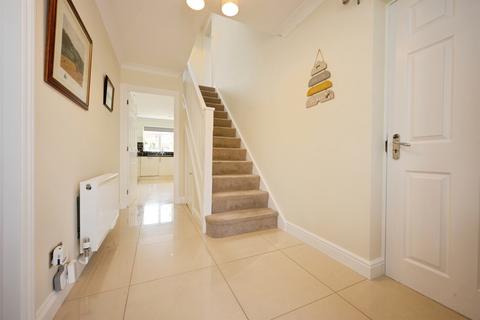 4 bedroom detached house for sale, Salisbury Road, Flitwick, BEDFORD