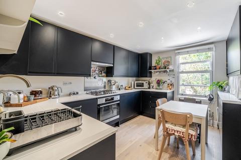 2 bedroom flat for sale, Solon Road, Brixton, London, SW2