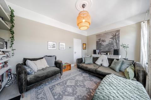 Solon Road, Brixton, London, SW2