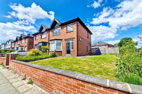 3 bed semi-detached house for rent in Bury New Road, Whitefield, M45